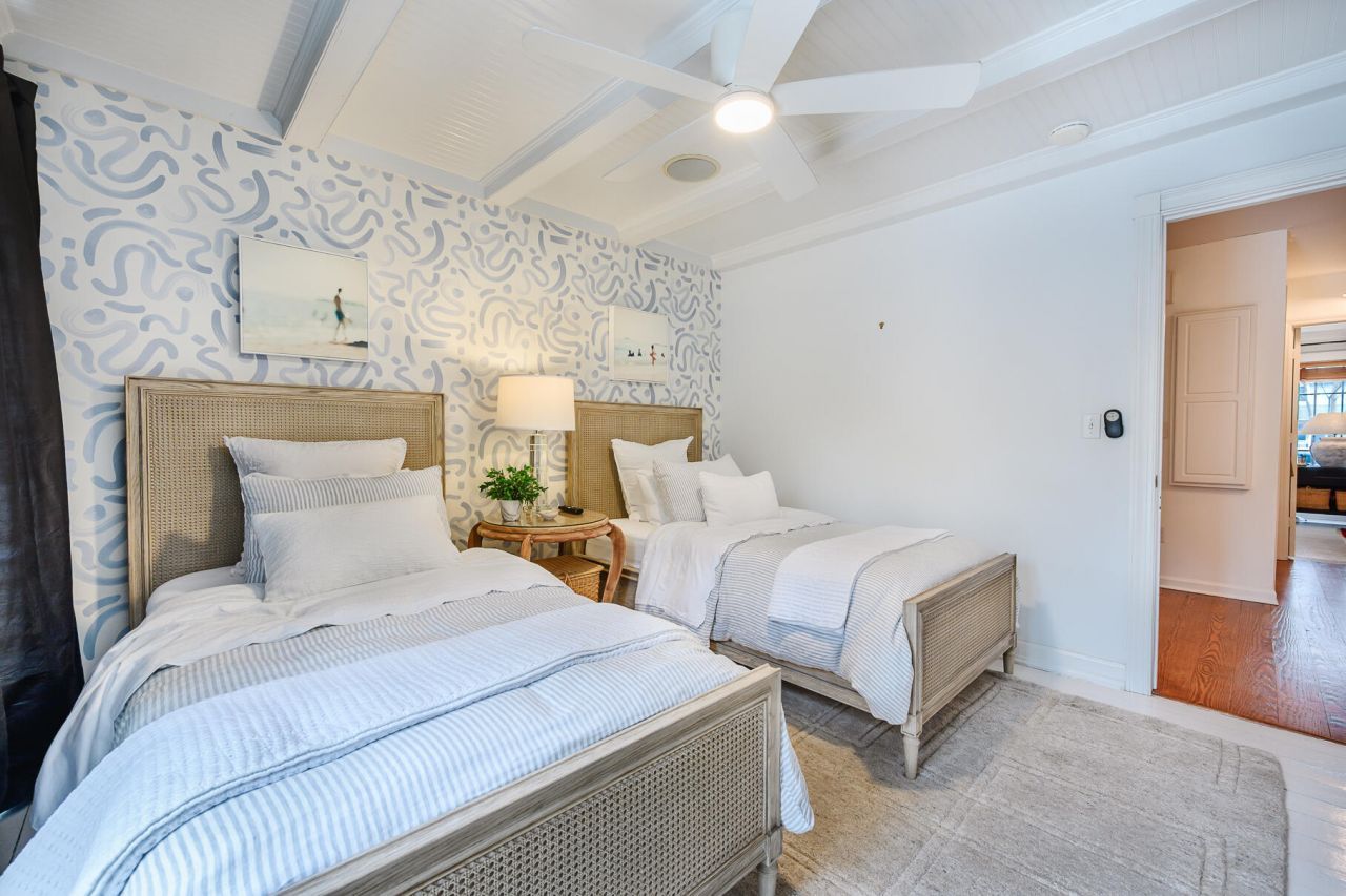 1160 Parkway Drive Photo 23