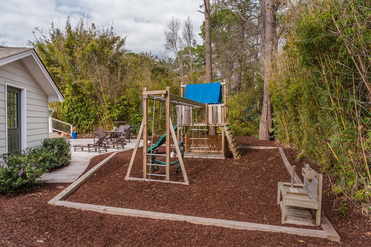 1160 Parkway Drive Photo 32