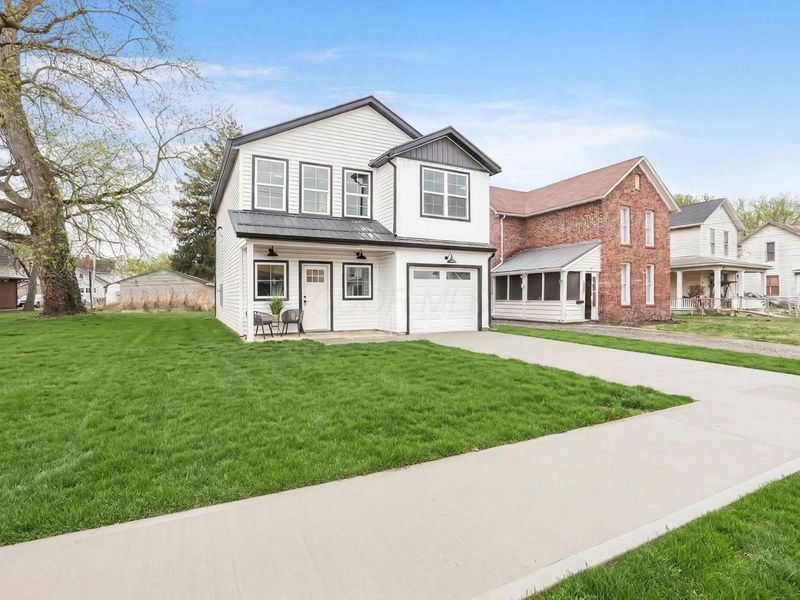 207 Buckingham Street , Newark, OH 43055 Photo 3