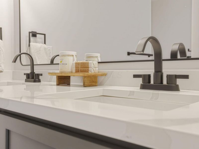 207 Buckingham Street , Newark, OH 43055 Photo 34