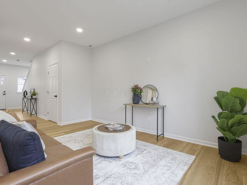 207 Buckingham Street , Newark, OH 43055 Photo 7