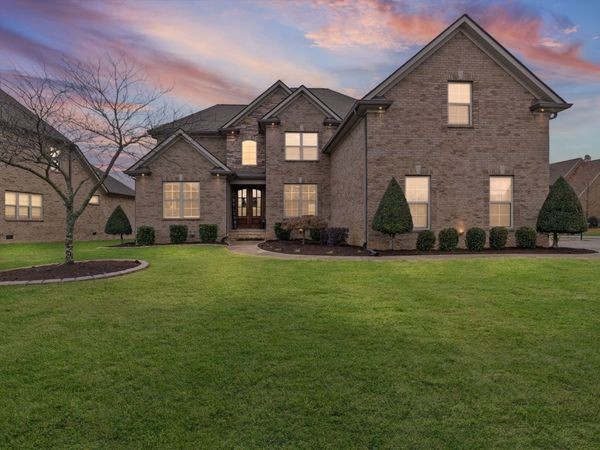1001 Elkhorn Ct , Spring Hill, TN 37174