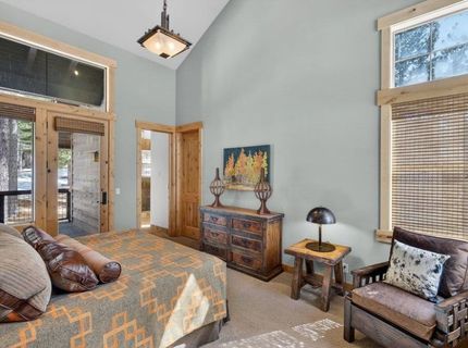 15043 Wolfgang Road, Truckee, CA 96161 Photo