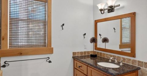 15043 Wolfgang Road, Truckee, CA 96161 Photo
