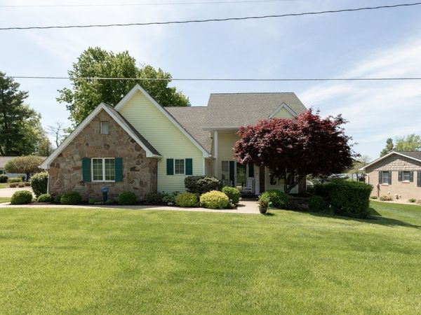 889 E North Shore Drive, Brownstown, IN 47220