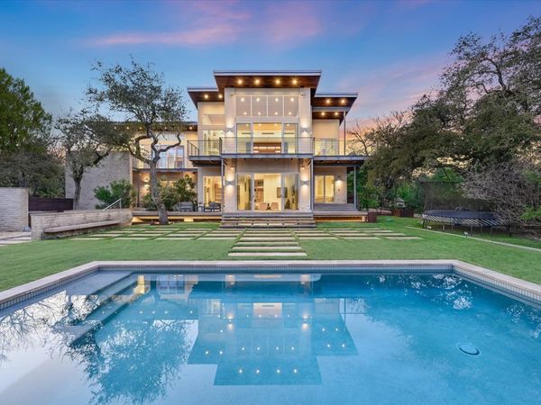 16 Sundown PKWY, Austin, TX 78746