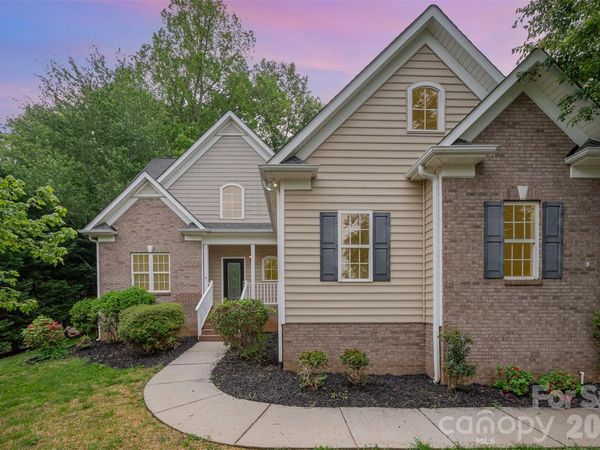 1033 Marguerite Drive , Lowell, NC 28098