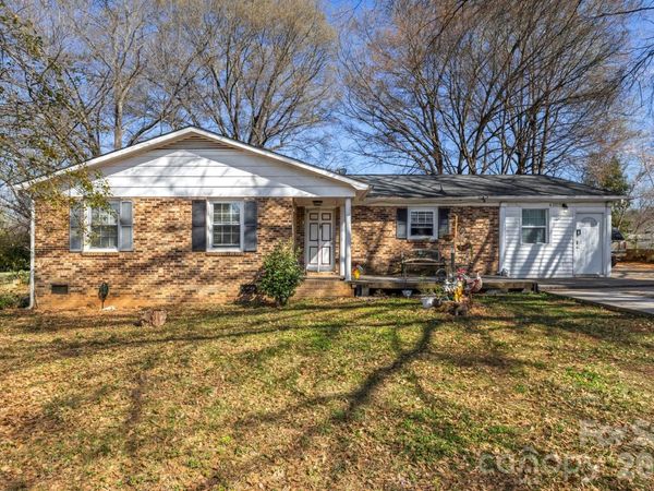 4209 Heatherstone Drive, Gastonia, NC 28056