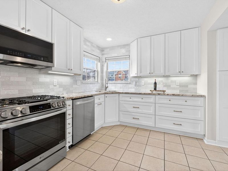 2859 Lake Hollow Road, Hilliard, OH 43026 Photo 13