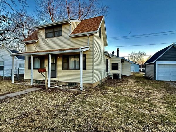 406 Swayze Street, Marshalltown, IA 50158