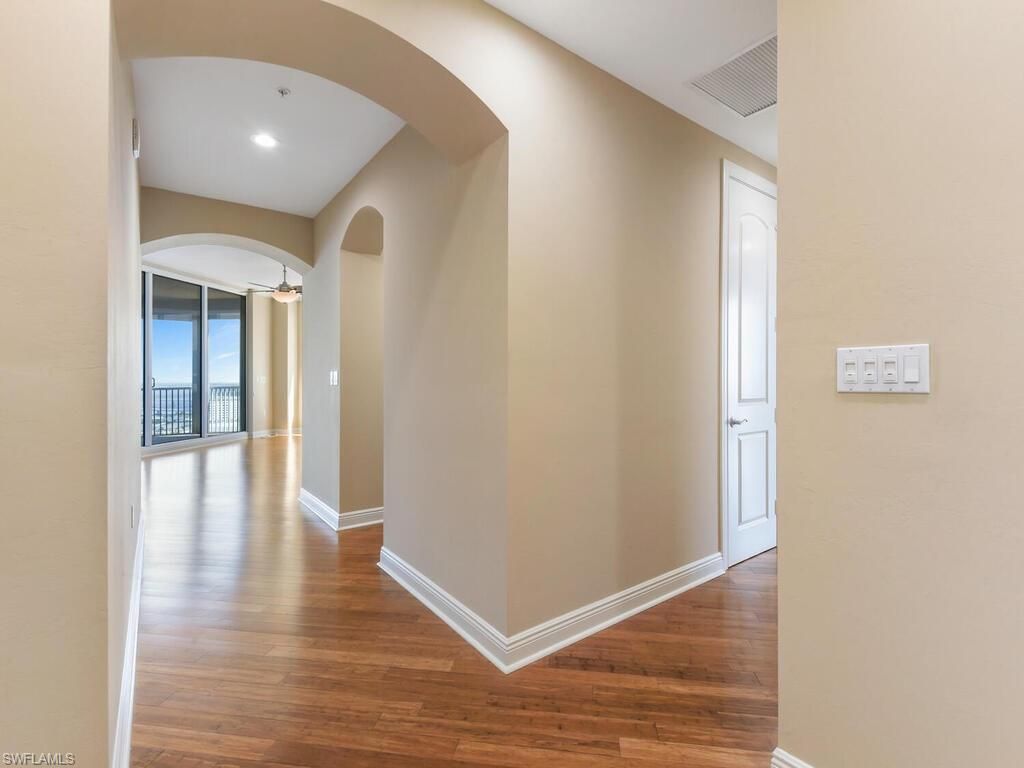 2104 W 1st St , Unit 2304, Fort Myers, FL 33901 Photo