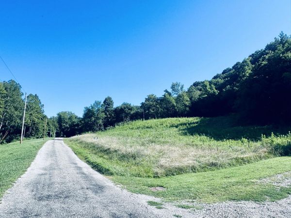3940 Wedgewood Drive, Mcconnelsville, OH 43756