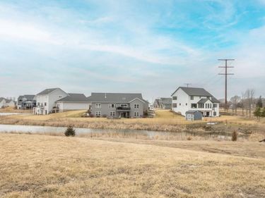 22 Sunset Court , North Mankato, MN 56003