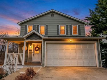 701 Park Side Lane, Morgantown, WV 26501