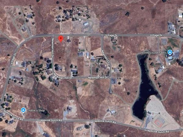 2270 Village Dr, Ione, CA 95640
