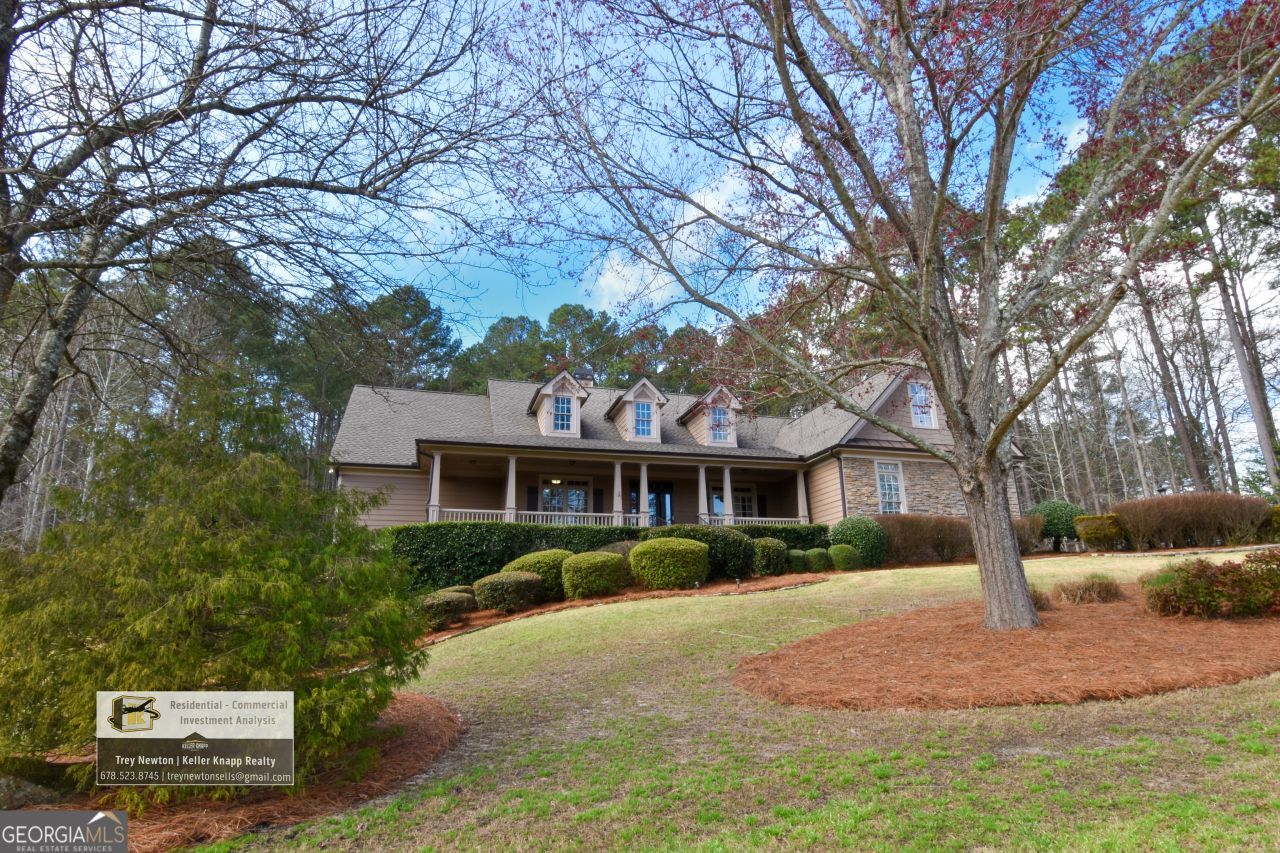 208 Chandler Walk, Loganville, GA 30052 Main Photo