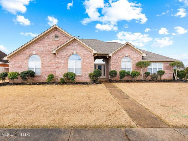 7443 Acree Lane, Olive Branch, MS 38654