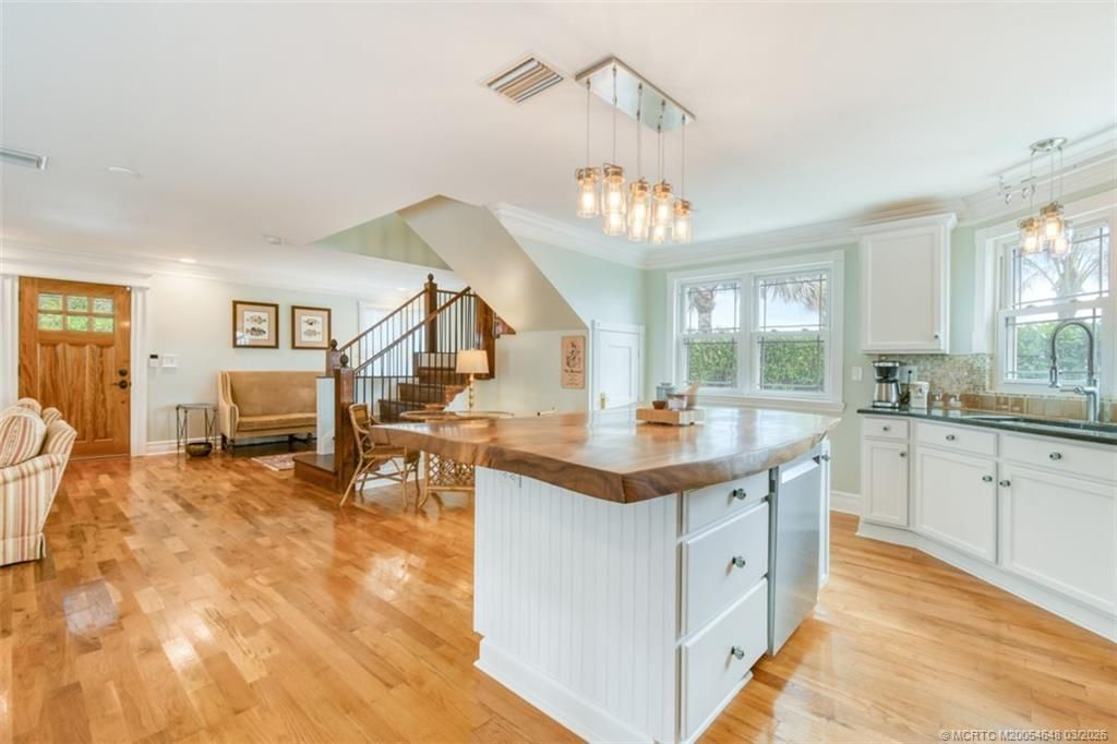 9172 SE Apollo Street, Hobe Sound, FL 33455 Photo