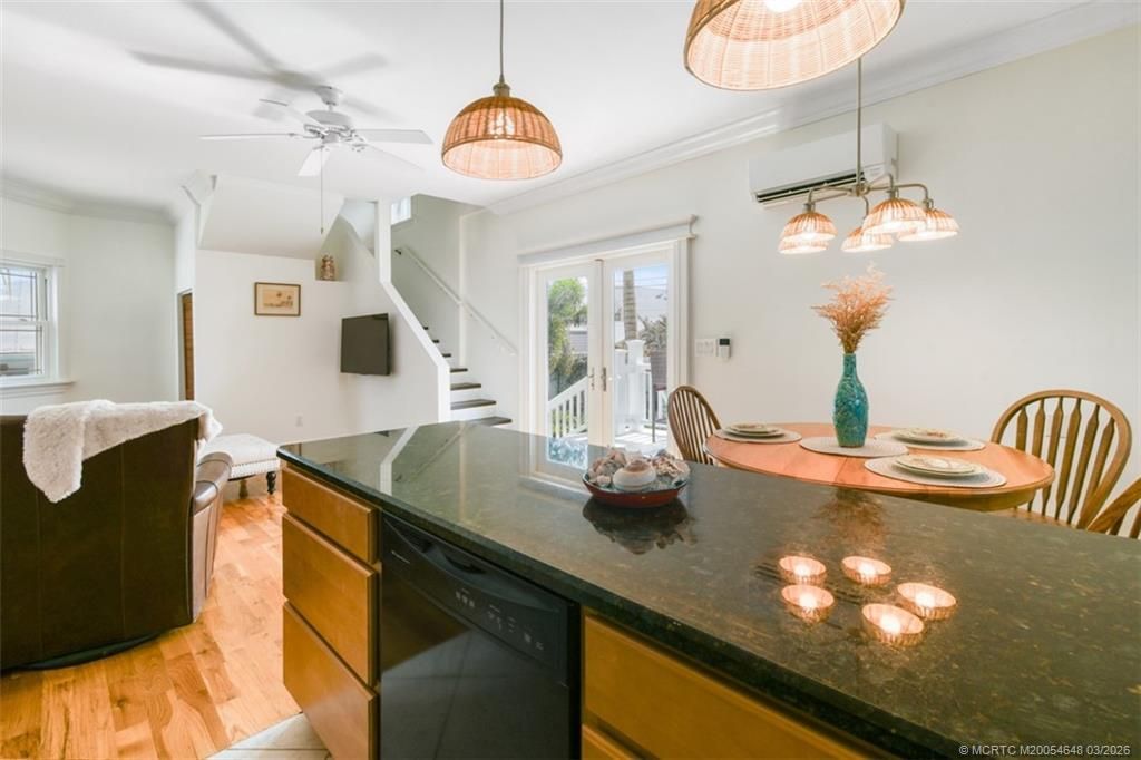 9172 SE Apollo Street, Hobe Sound, FL 33455 Photo