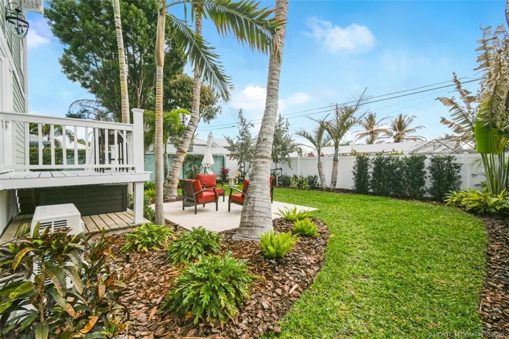 9172 SE Apollo Street, Hobe Sound, FL 33455 Photo