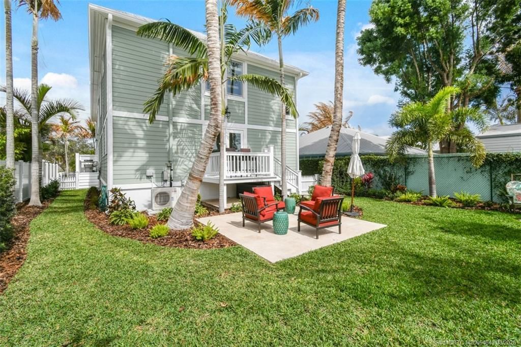 9172 SE Apollo Street, Hobe Sound, FL 33455 Photo