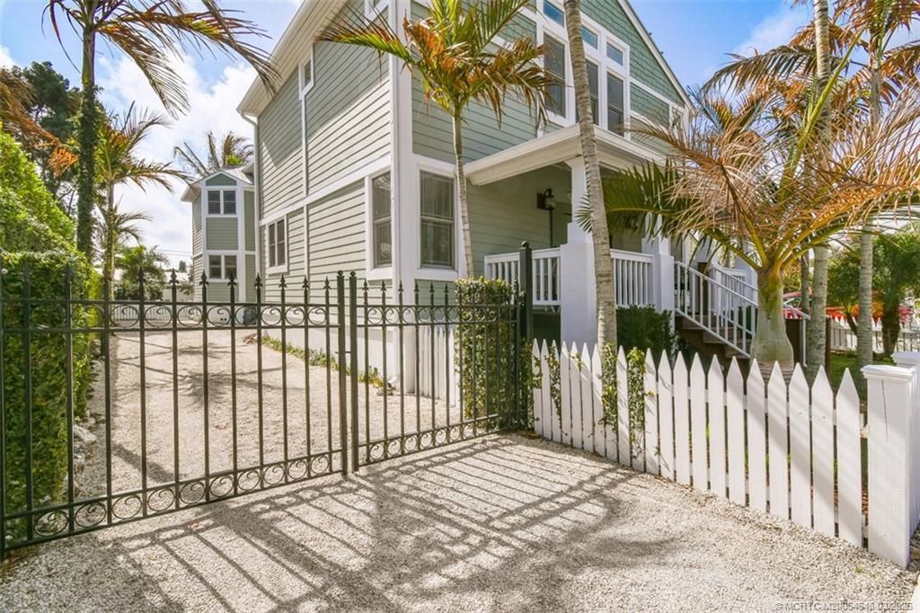 9172 SE Apollo Street, Hobe Sound, FL 33455 Photo