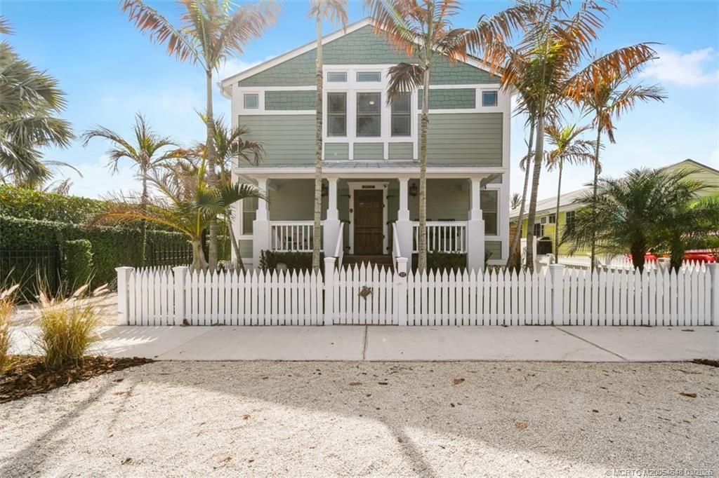 9172 SE Apollo Street, Hobe Sound, FL 33455 Photo