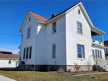 49 State Street, Middleport, NY 14105