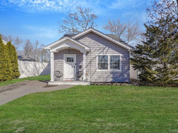 9 Park Place , Patchogue, NY 11772