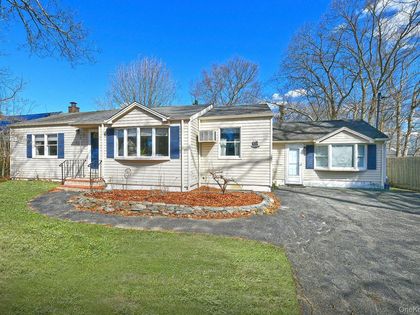 37 Chester Street East Northport, NY 11731