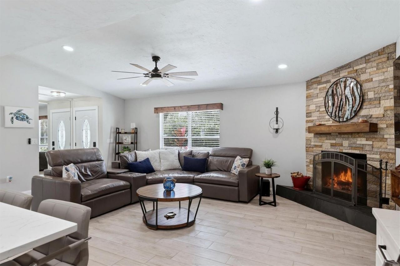 1417 70th Street Court E, Bradenton, FL 34208 Photo