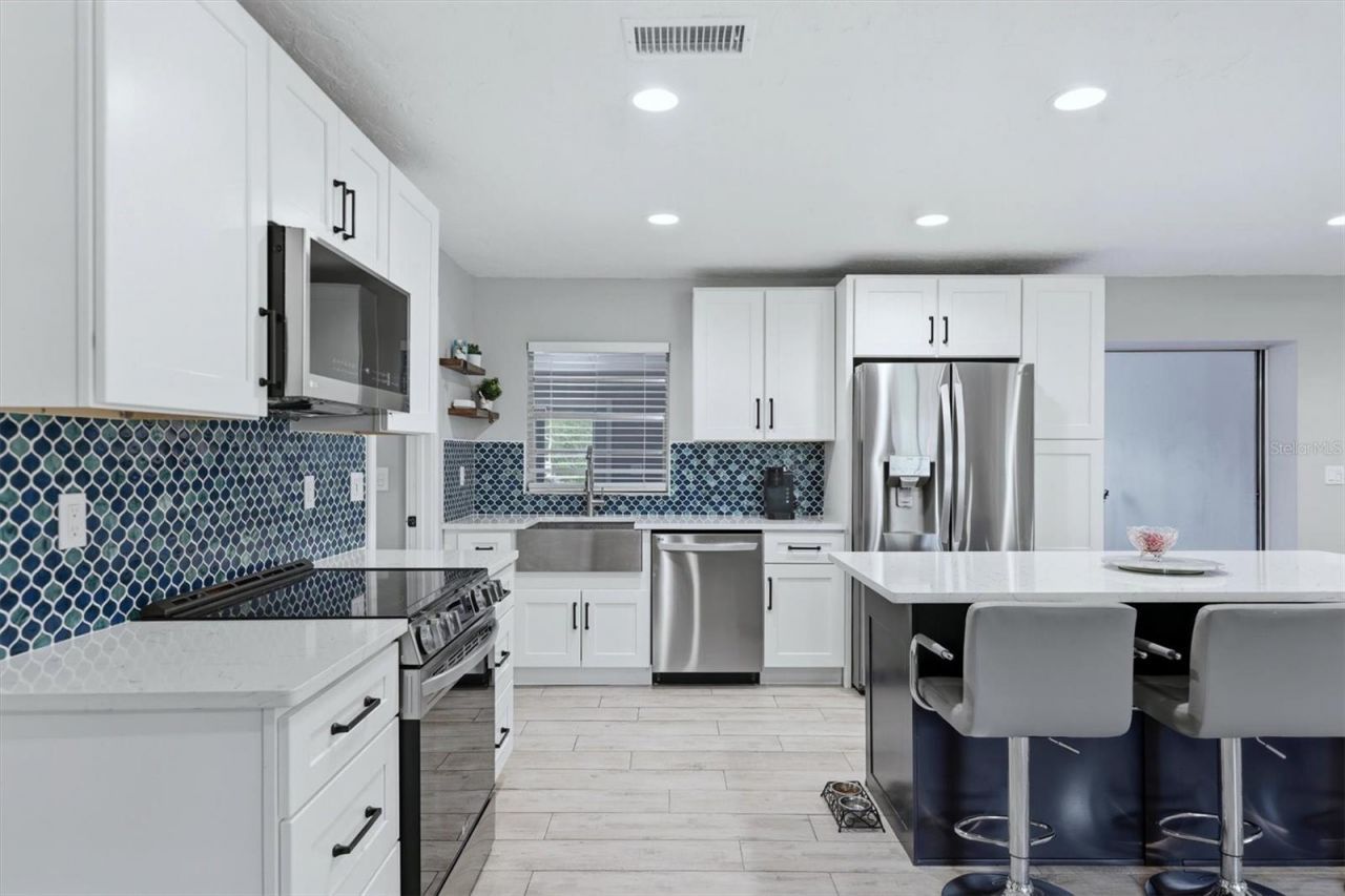 1417 70th Street Court E, Bradenton, FL 34208 Photo