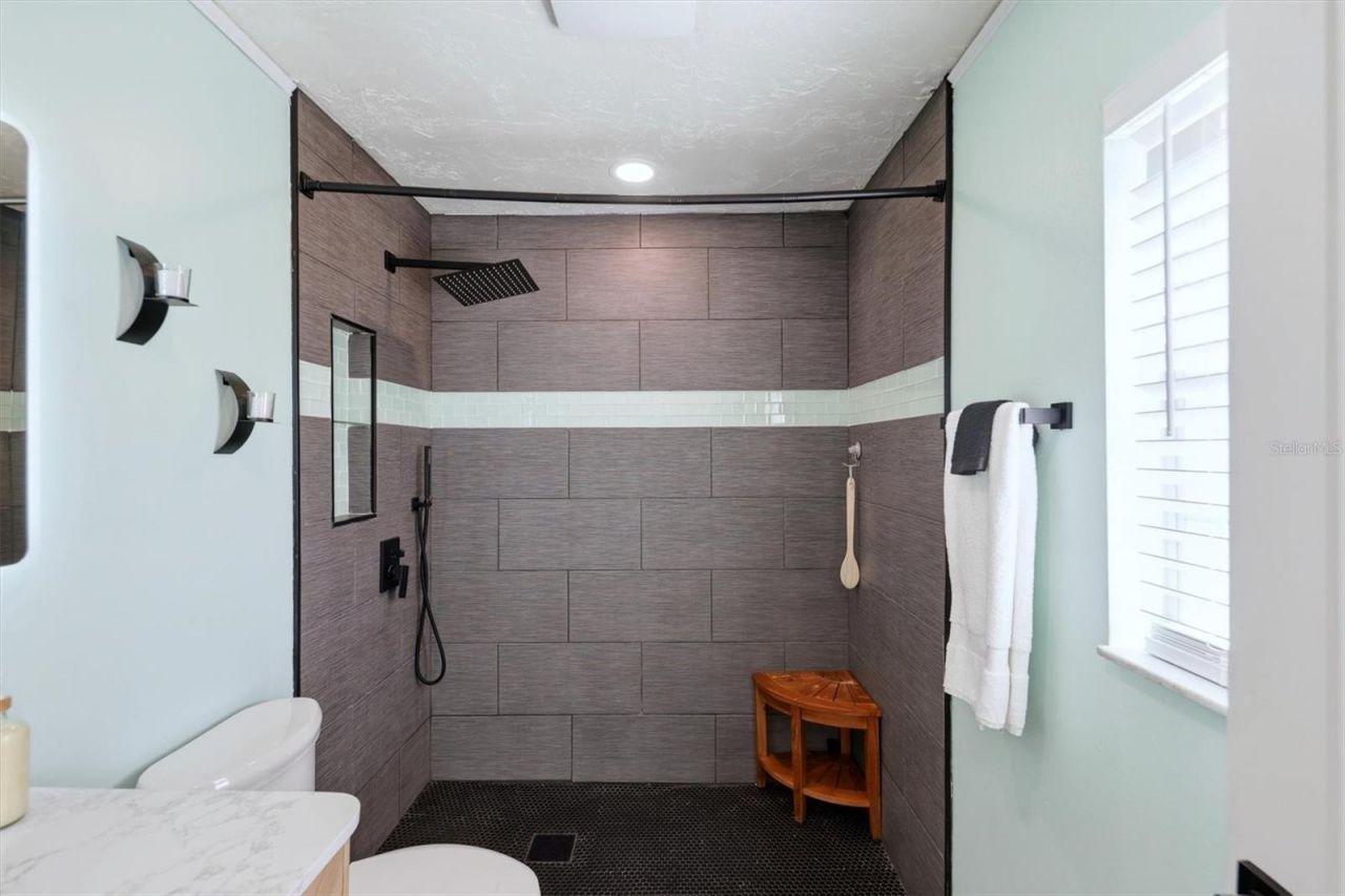 1417 70th Street Court E, Bradenton, FL 34208 Photo