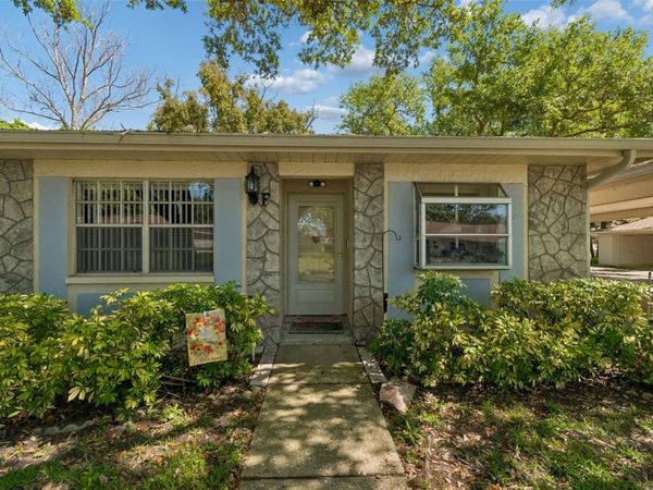 2231 LARK CIRCLE E, Unit F, PALM HARBOR, FL 34684