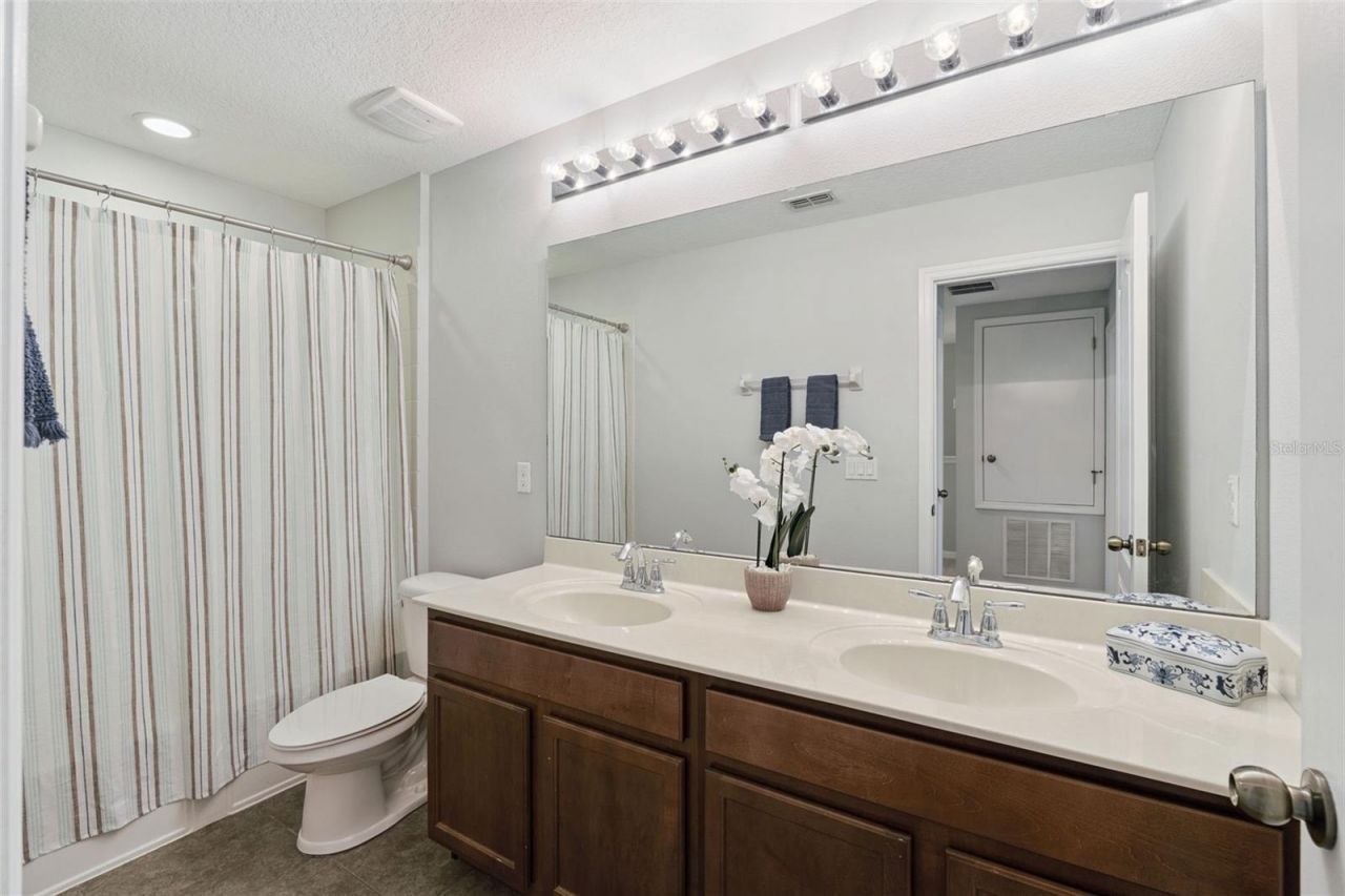 2646 River Landing Drive , Sanford, FL 32771 Photo