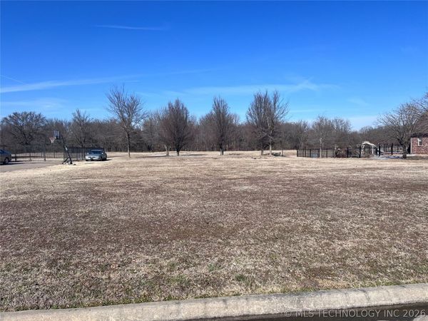 4006 Eagle Crest Drive , Muskogee, OK 74401