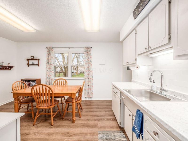 3313 Trail Lane Court, Columbus, OH 43231 Photo 9