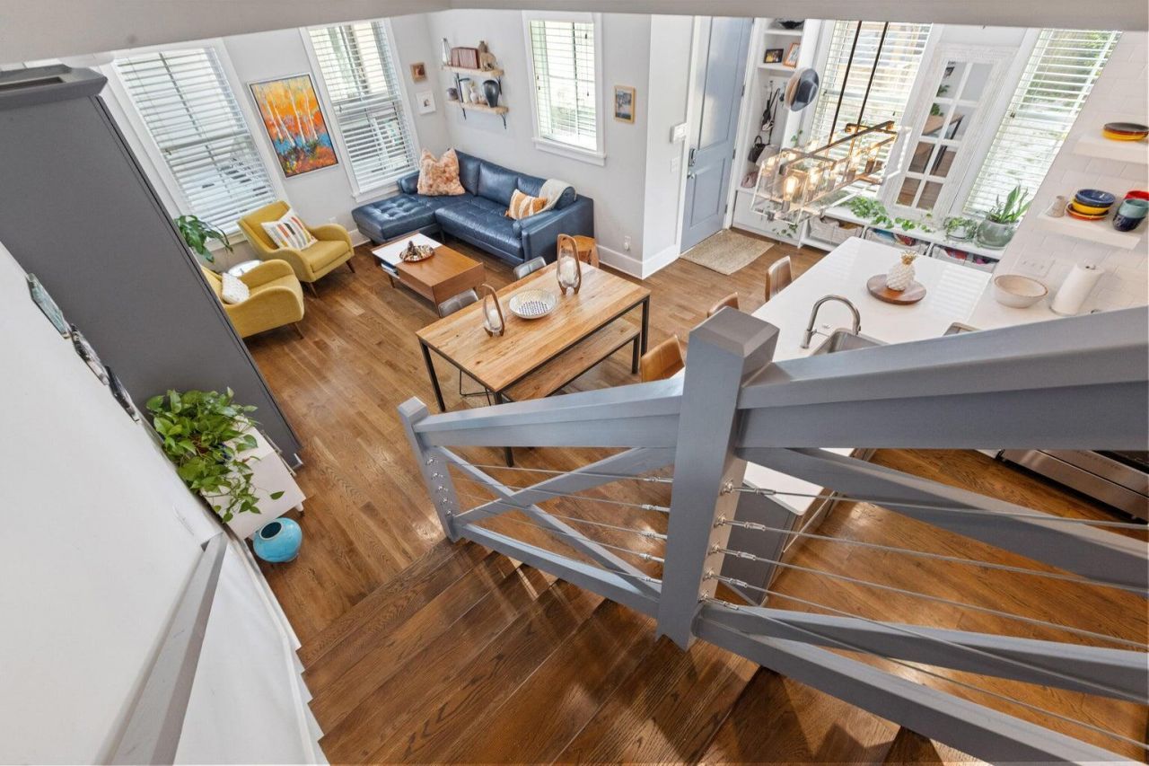 3 1/2 Maranda Holmes Street Photo 16