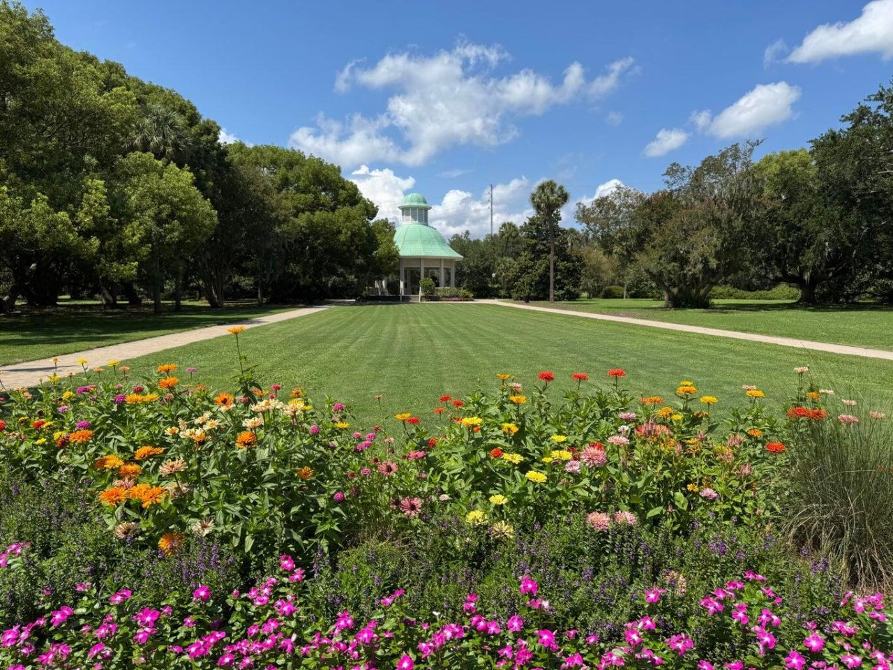 3 1/2 Maranda Holmes Street Photo 42