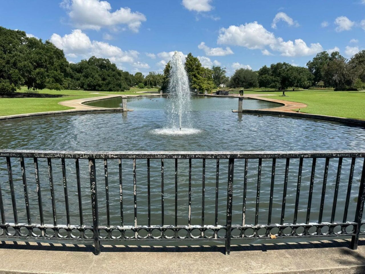 3 1/2 Maranda Holmes Street Photo 43