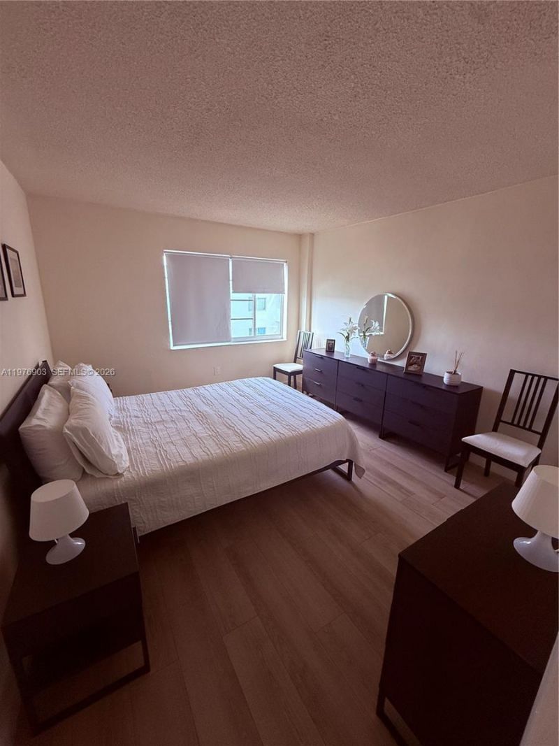 1130 11th St , Unit 5A, Miami Beach, FL 33139 Photo