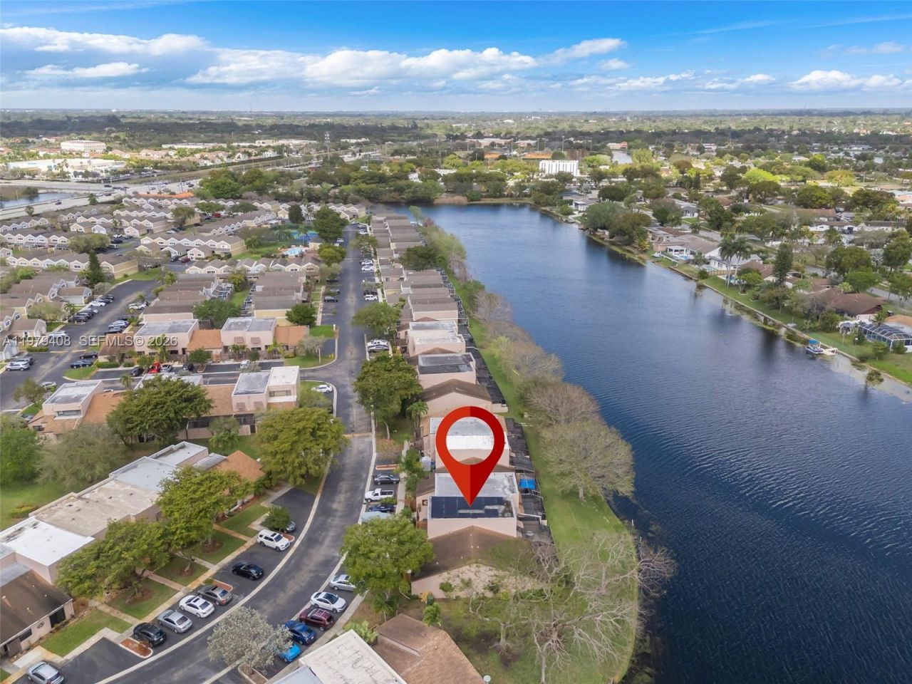 1305 NW 122nd Ter , Pembroke Pines, FL 33026 Photo