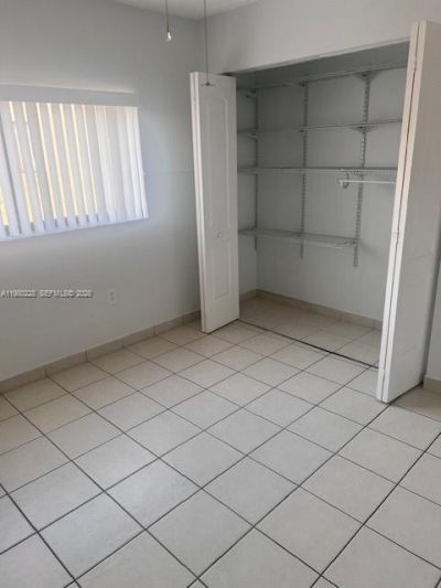 2815 W 76th St, Unit 202-17, Hialeah, FL 33018 Photo
