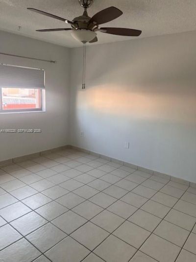 2815 W 76th St, Unit 202-17, Hialeah, FL 33018 Photo