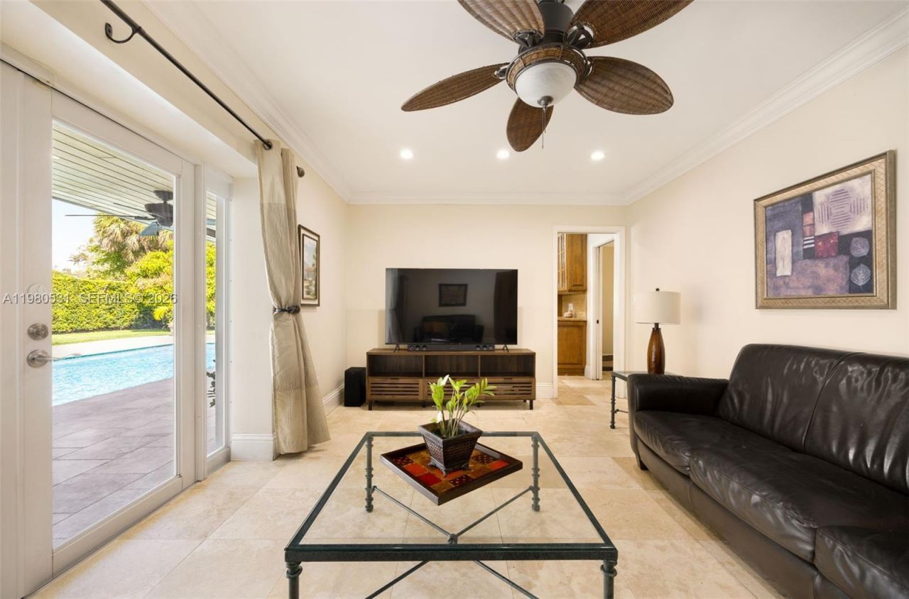 15700 SW 77th Ct , Palmetto Bay, FL 33157 Photo