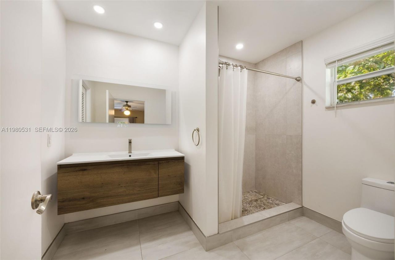 15700 SW 77th Ct , Palmetto Bay, FL 33157 Photo