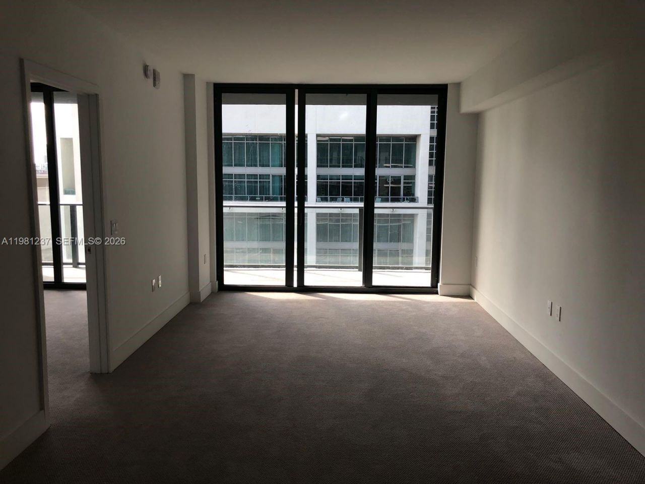 121 NE 34th St , Unit L502, Miami, FL 33137 Photo