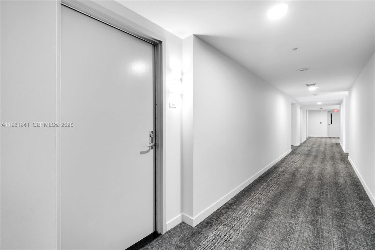 300 S Biscayne Bl, Unit T-3309, Miami, FL 33131 Photo