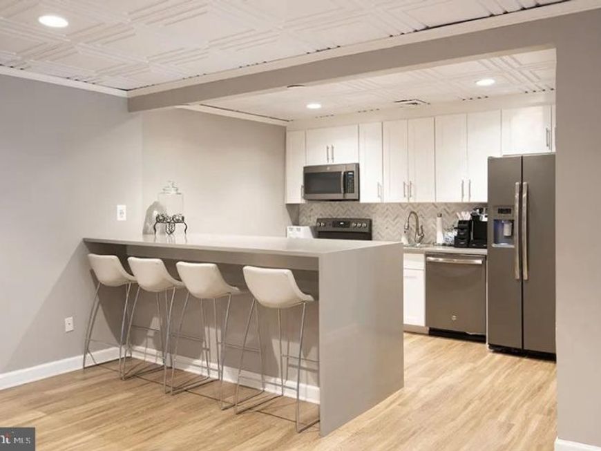 1699 Yale Place, Unit 3B-552, Rockville, MD 20850 Main Photo