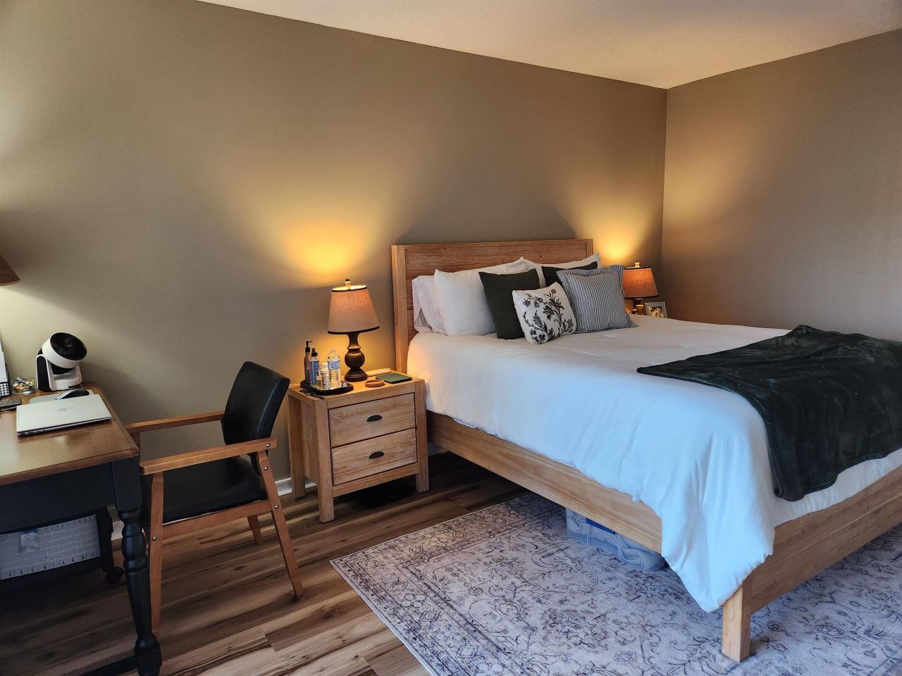 1025 Plantation Dr. W Photo 11